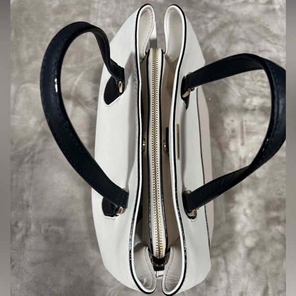Kate Spade Satchel - Picture 7 of 13